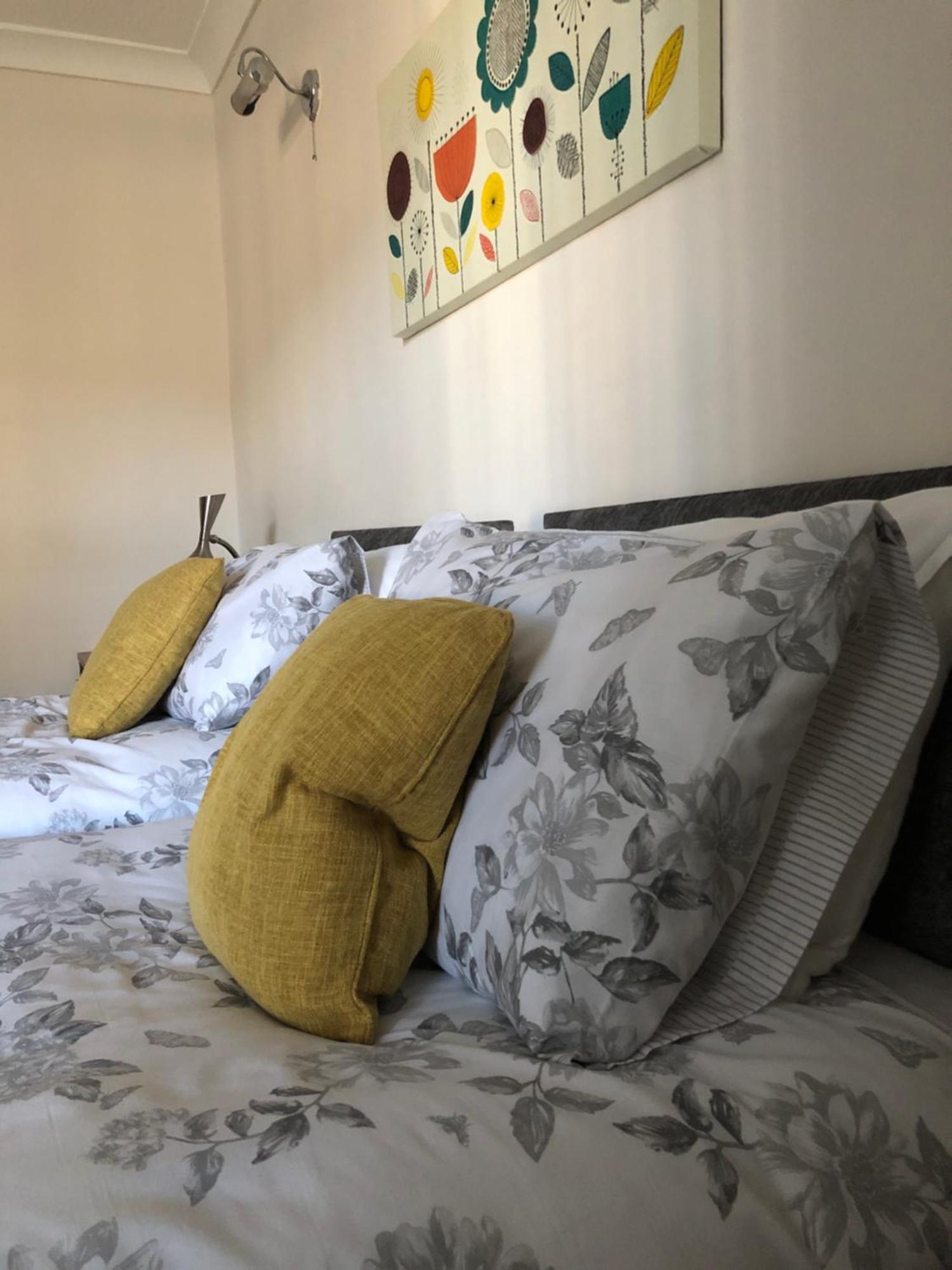 Riverside Cottage 沃利 外观 照片